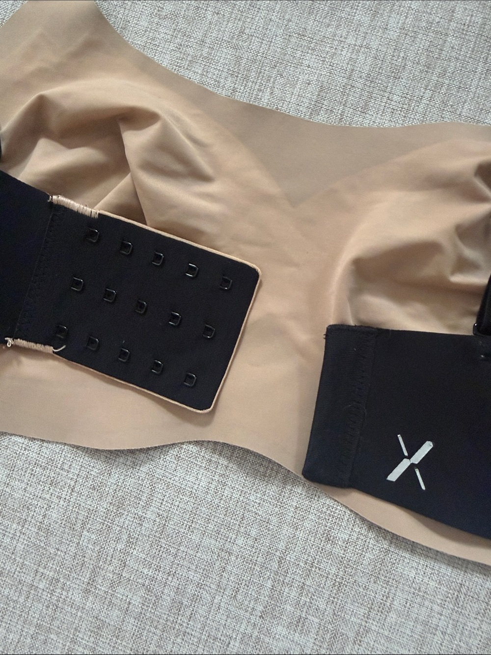 KNIX unlined wireless bra black size 4 seamless - Picture 3 of 8